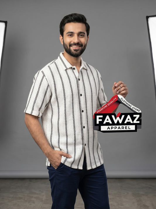 Resort Stripe Camp Collar Shirt – Men’s White & Black Textured Short Sleeve Casual Shirt